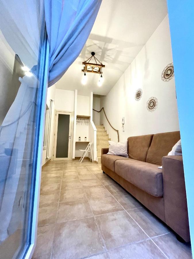 Casa Perricci - Short Lets - Monopoli Villa Luaran gambar