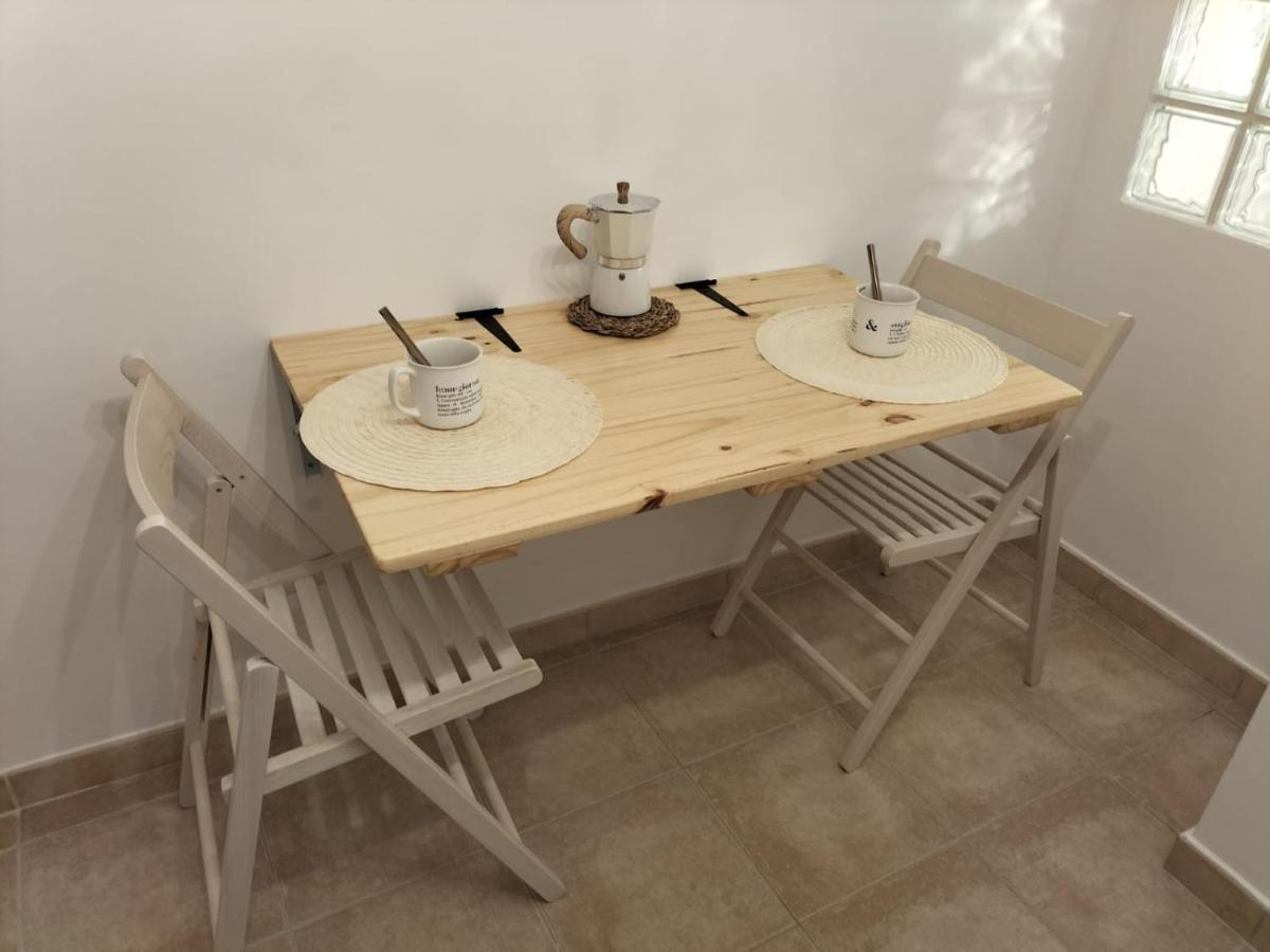Casa Perricci - Short Lets - Monopoli Villa Luaran gambar