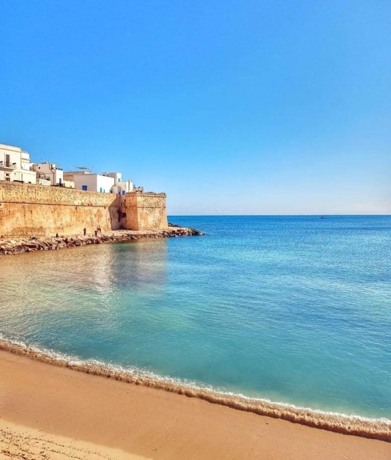 Casa Perricci - Short Lets - Monopoli Villa Luaran gambar