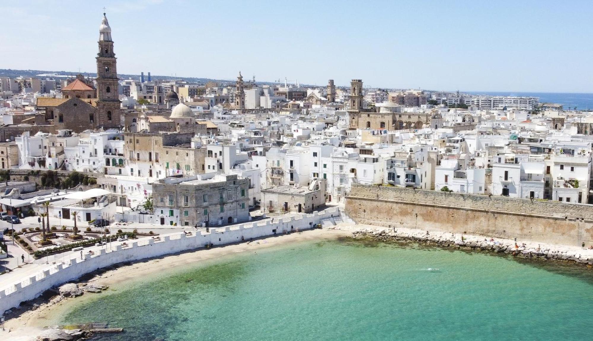 Casa Perricci - Short Lets - Monopoli Villa Luaran gambar