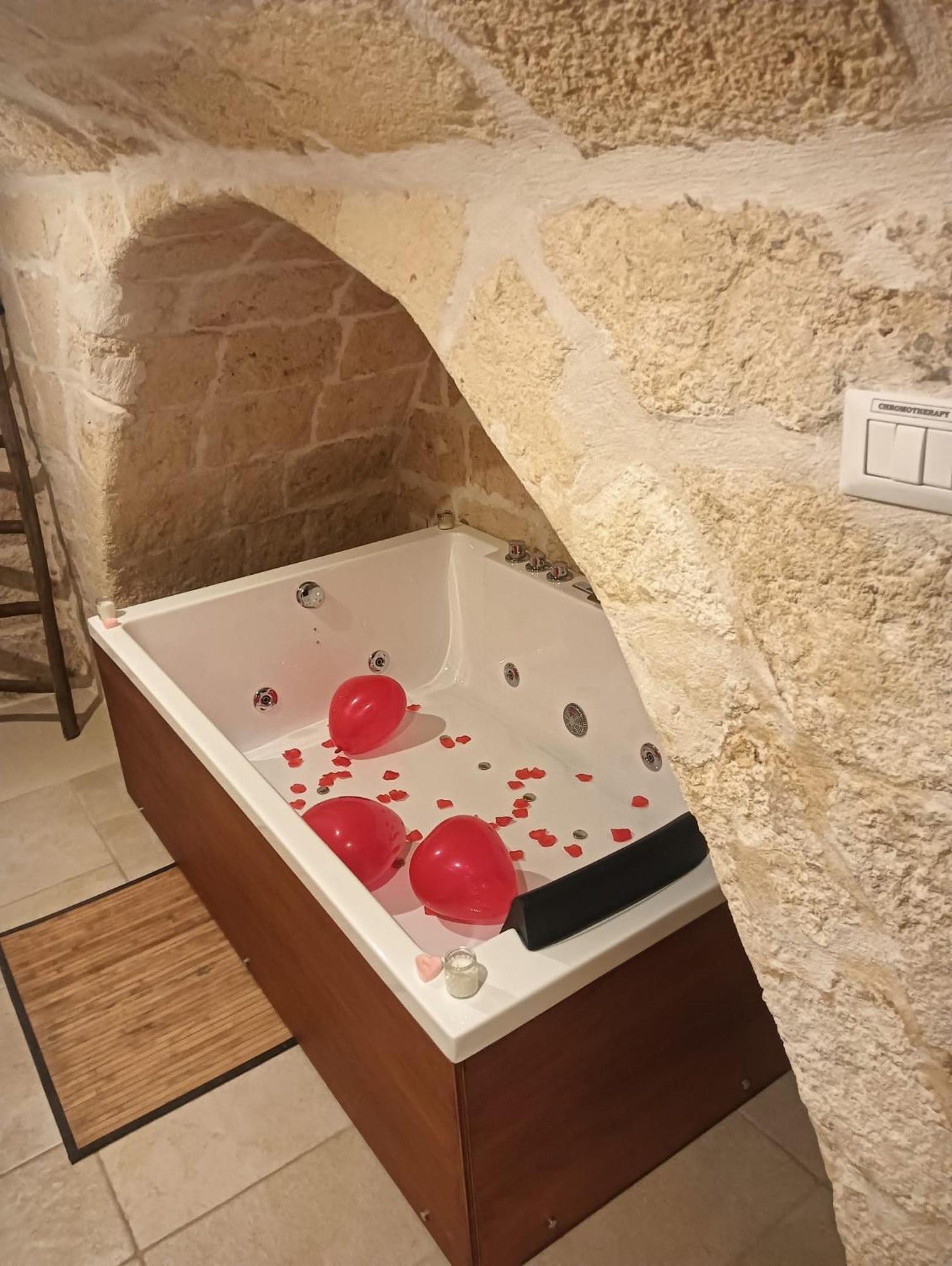 Casa Perricci - Short Lets - Monopoli Villa Luaran gambar